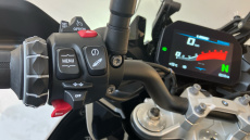 BMW F900 XR (25MY)
